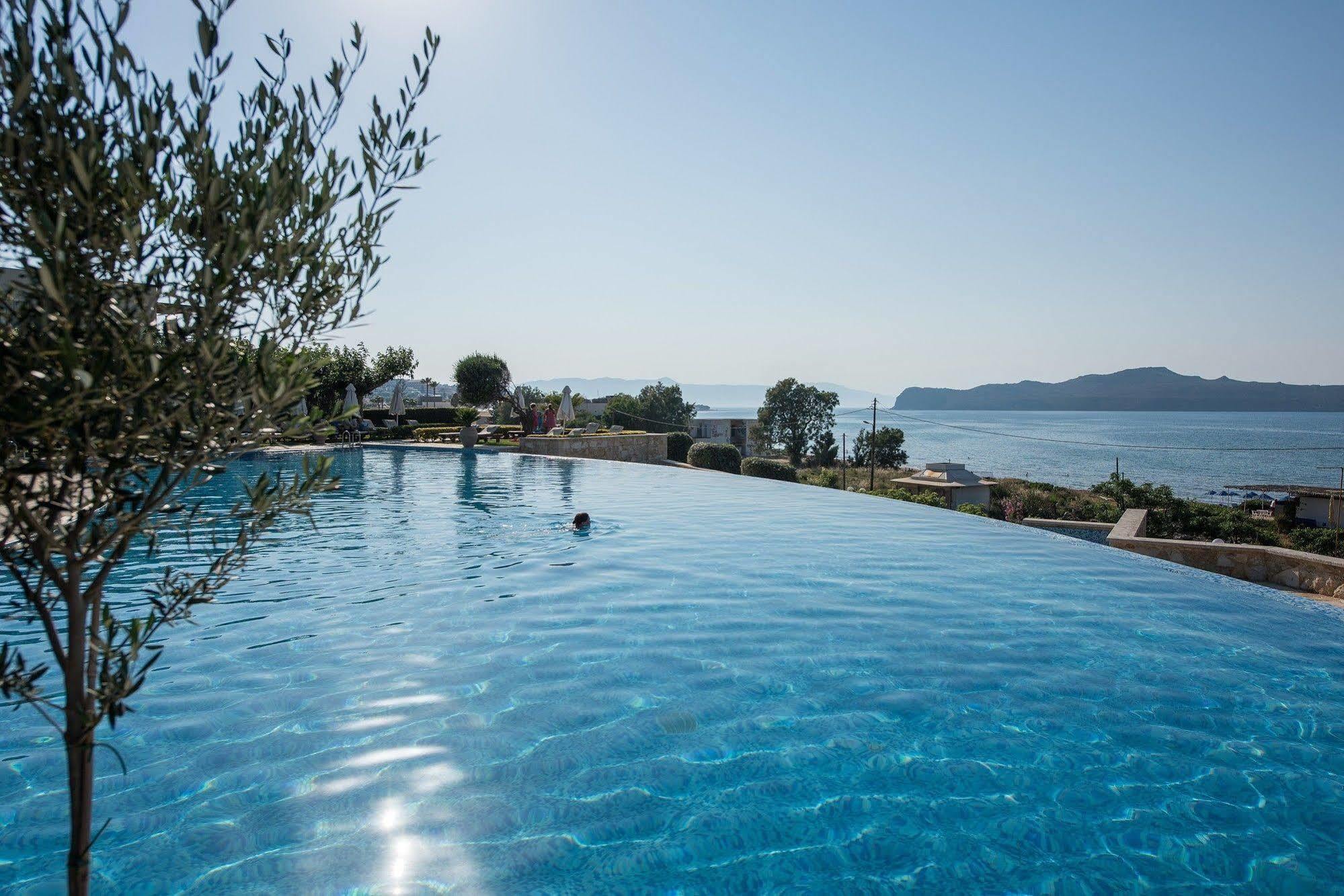 Cretan Dream Royal Luxury Suites (Adults Only) Stalos Exterior photo